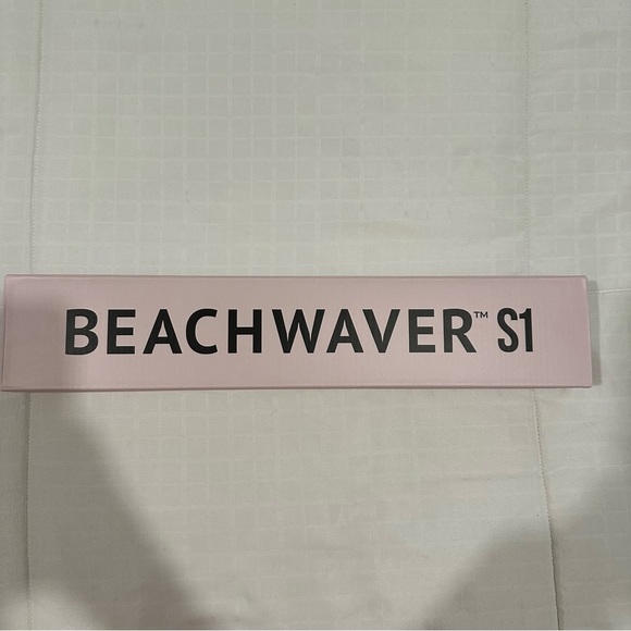 NWT! Beachwaver curling iron 1 inch - Picture 1 of 2